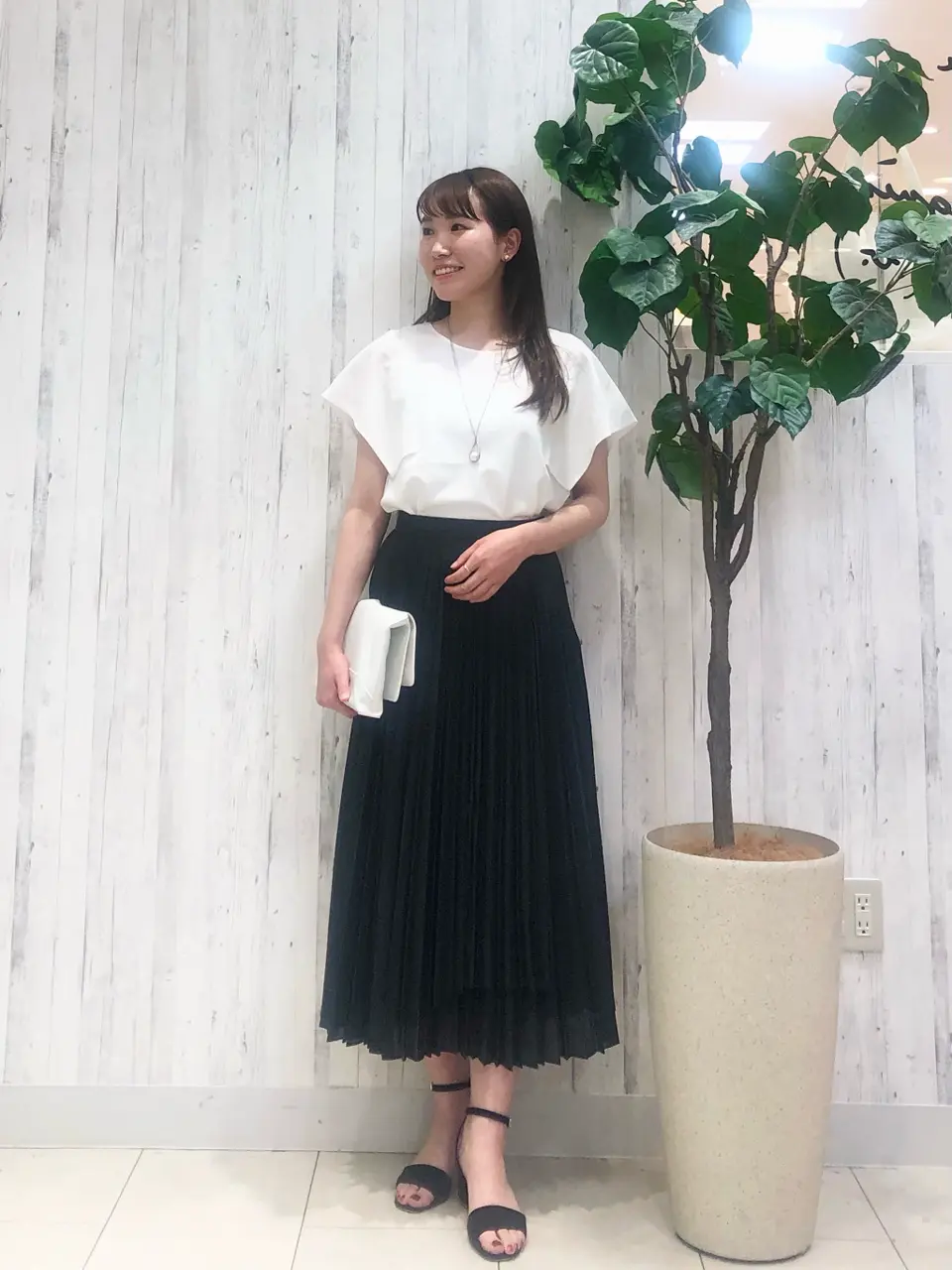  日下 コーディネート画像