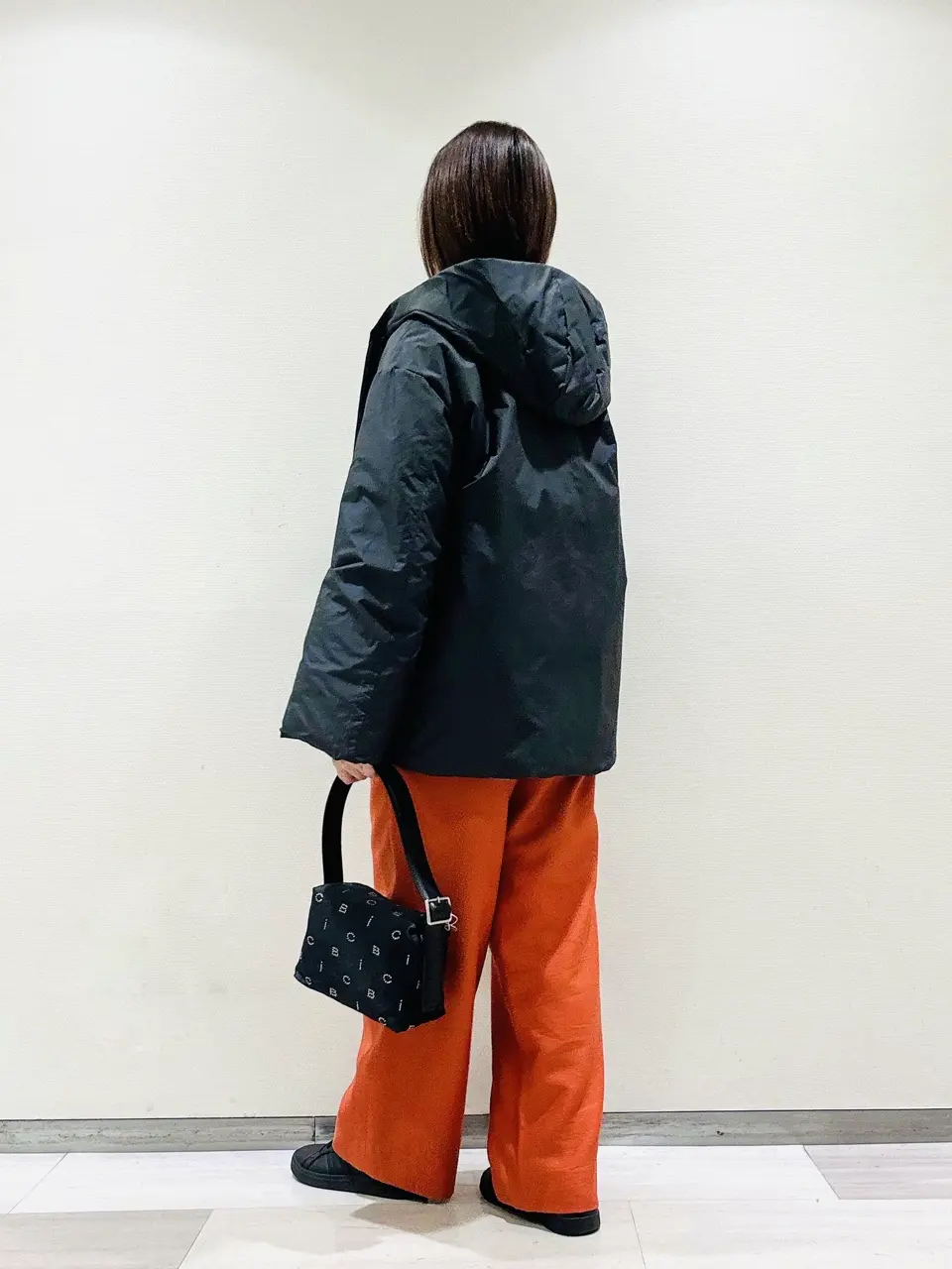 ICB 飯室 コーディネート画像