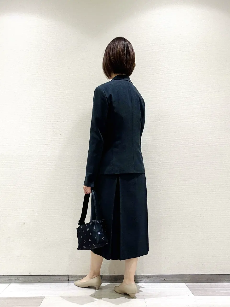 ICB 飯室 コーディネート画像