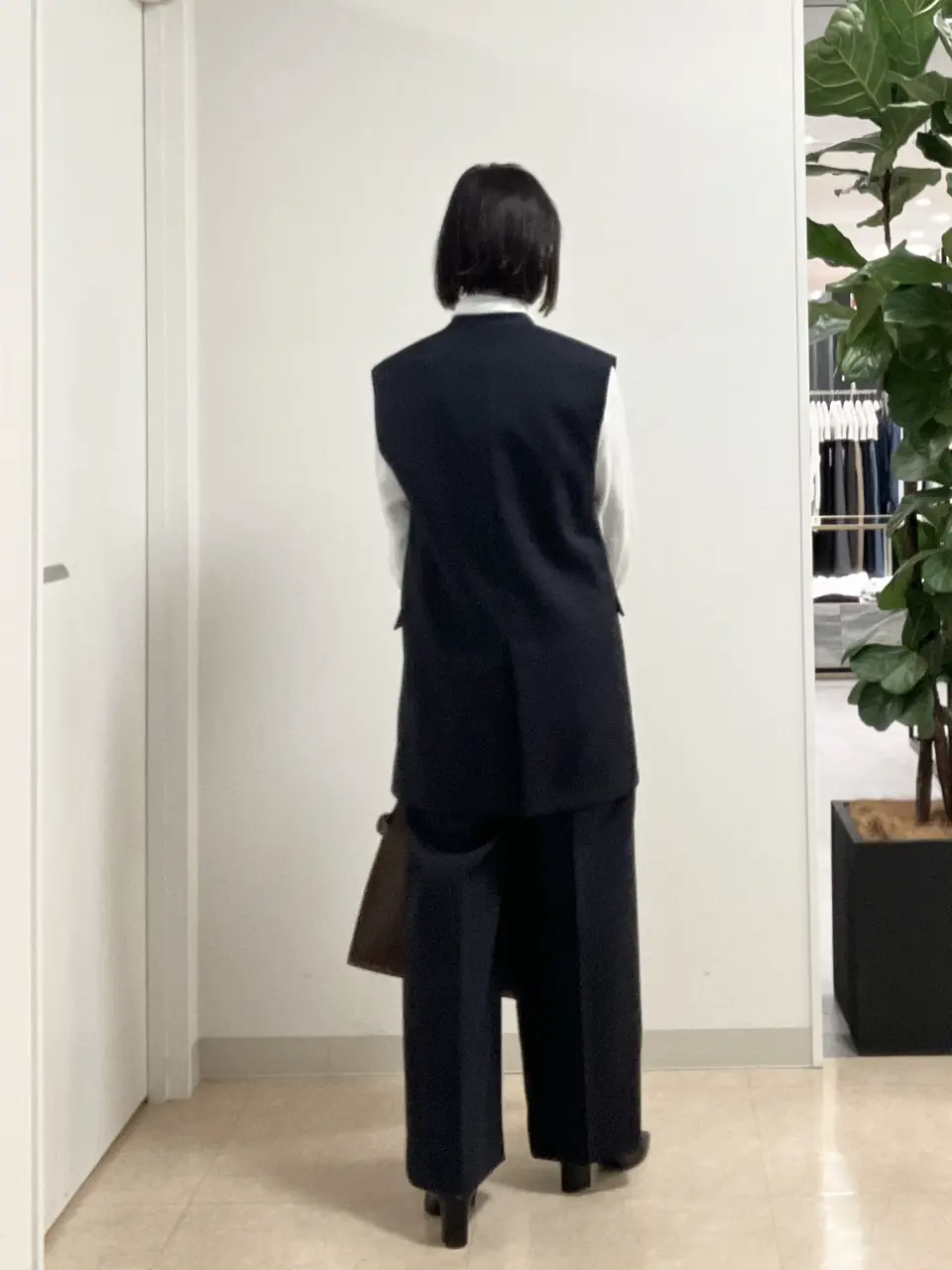 ICB スタッフ コーディネート画像