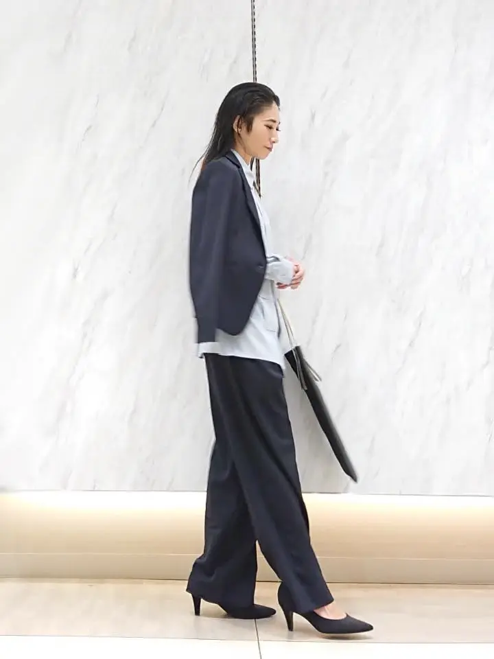 ICB スタッフ コーディネート画像