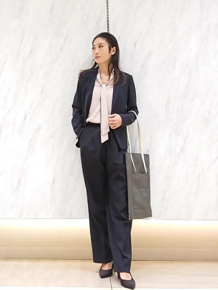 ICB スタッフ コーディネート画像