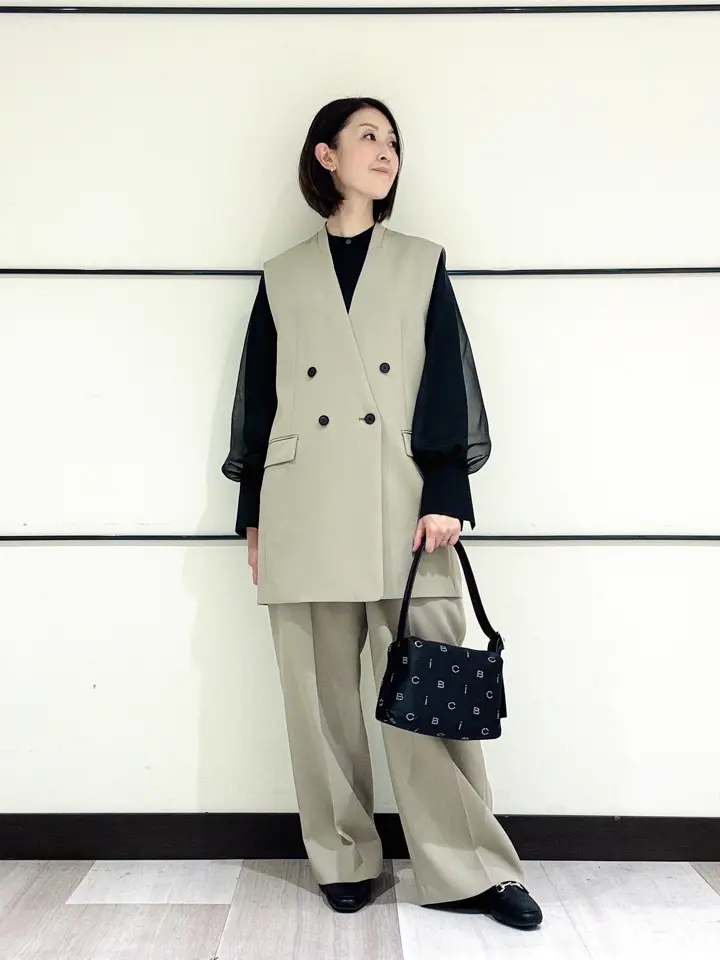 ICB 飯室 コーディネート画像