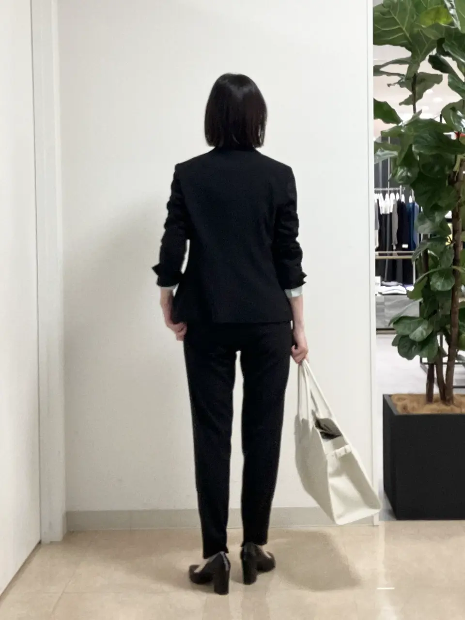 ICB スタッフ コーディネート画像