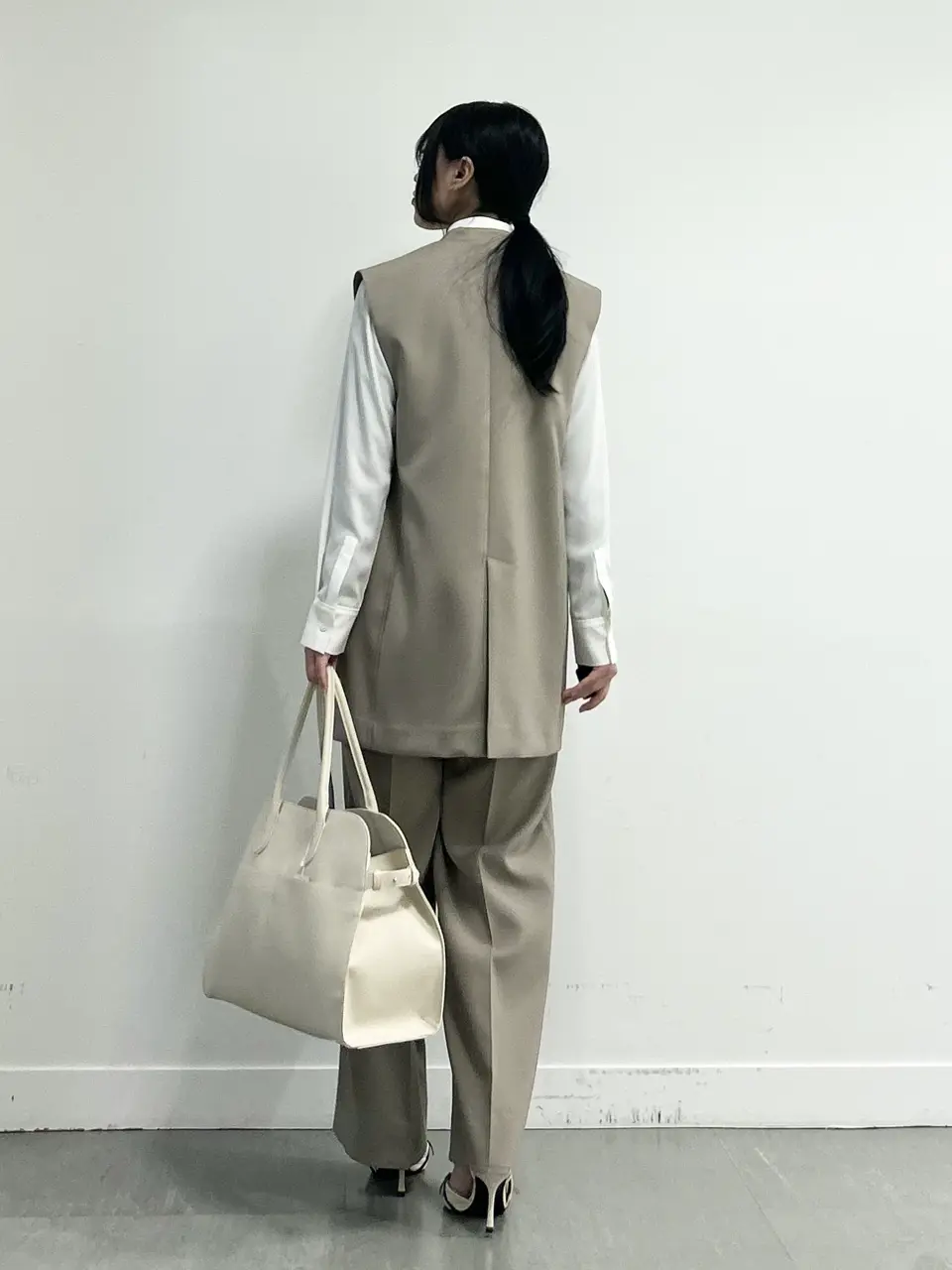 ICB 金井 コーディネート画像