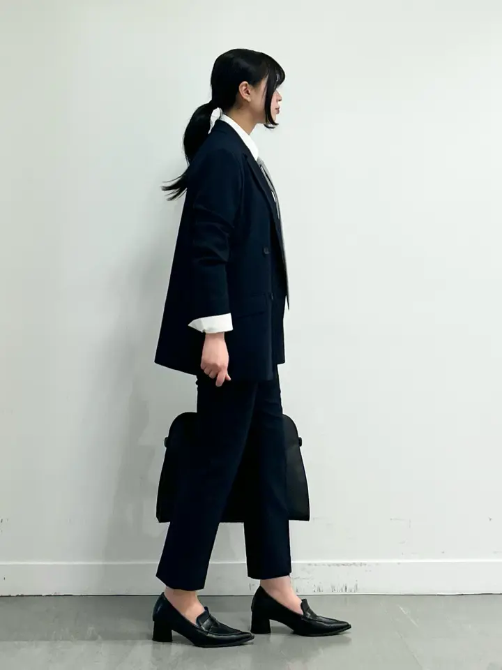 ICB 金井 コーディネート画像