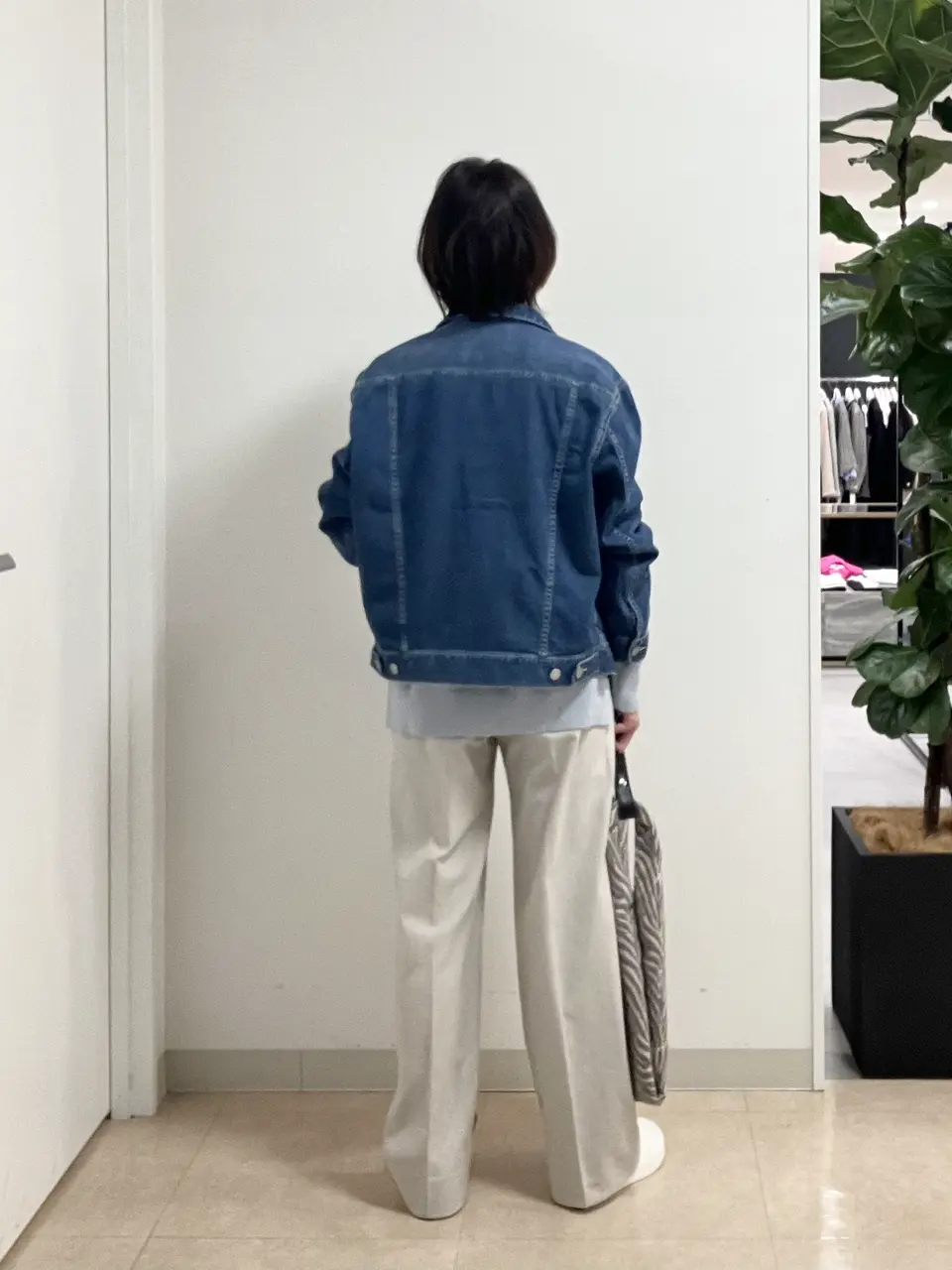 ICB スタッフ コーディネート画像