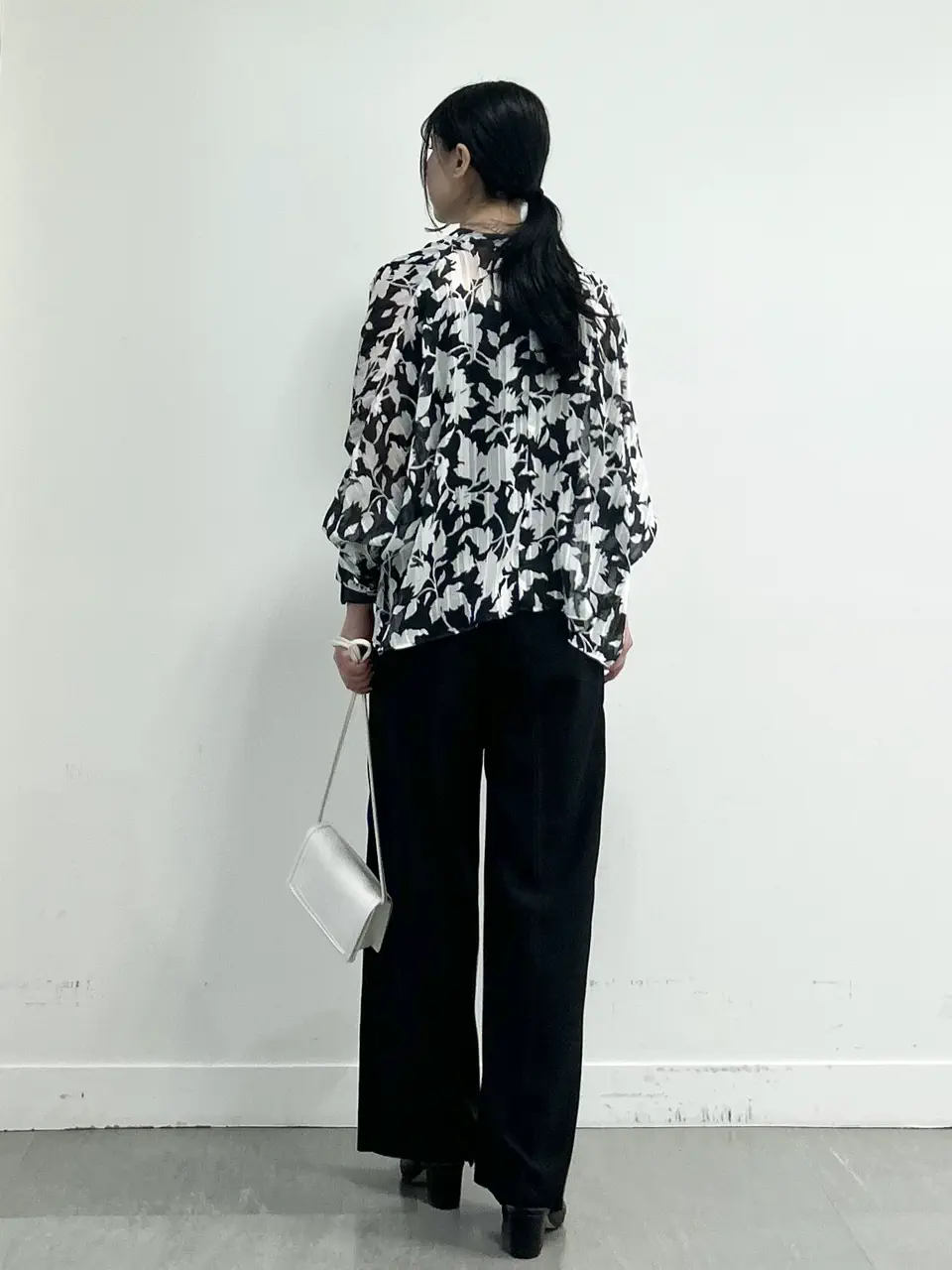 ICB 金井 コーディネート画像