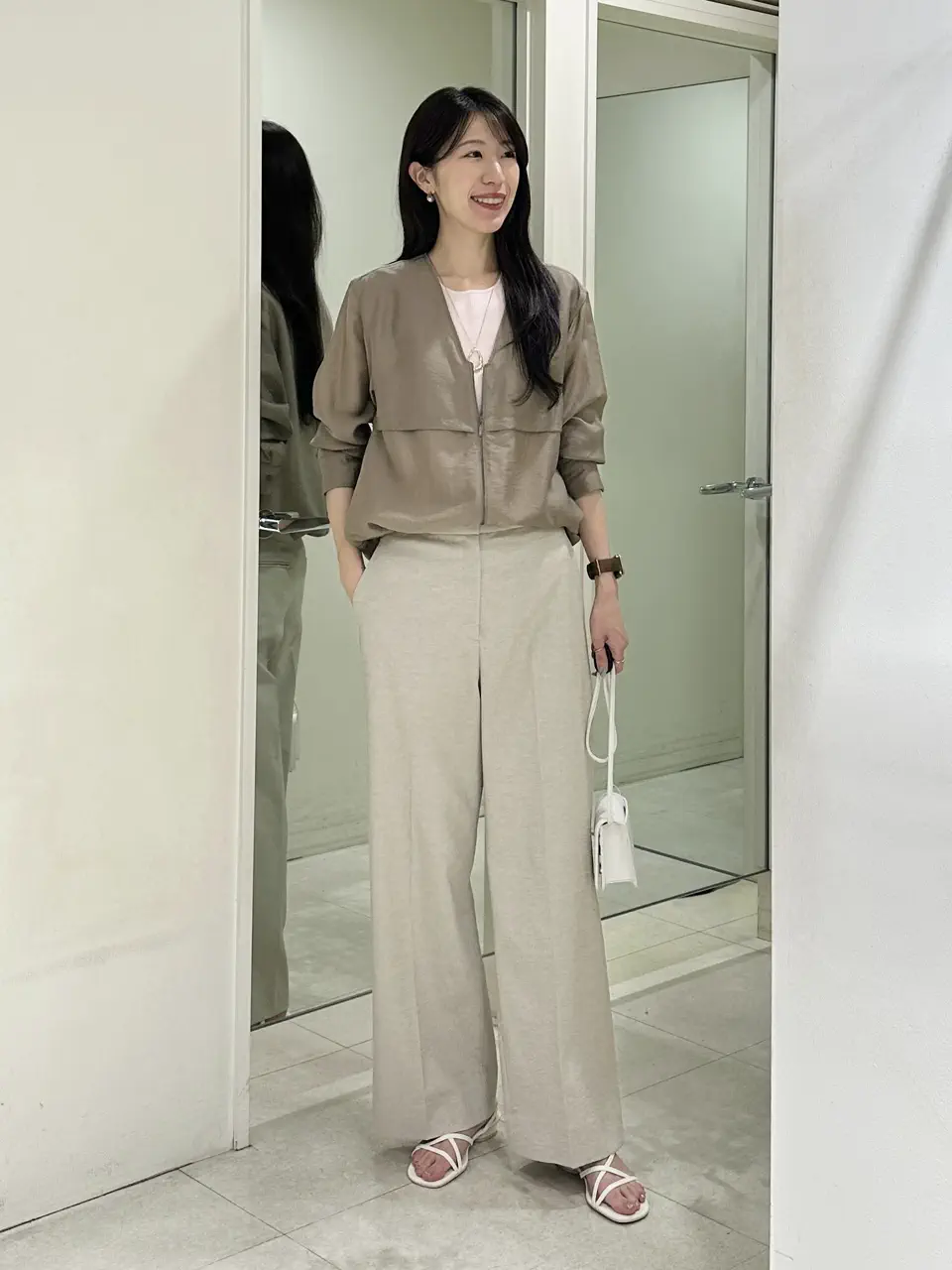  Manami コーディネート画像