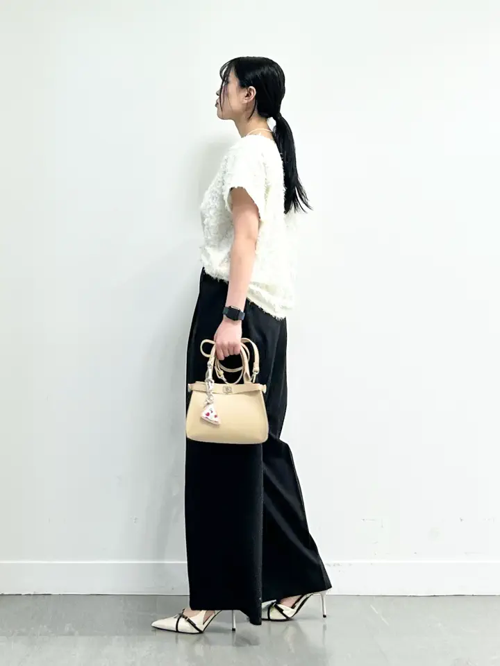 ICB 金井 コーディネート画像