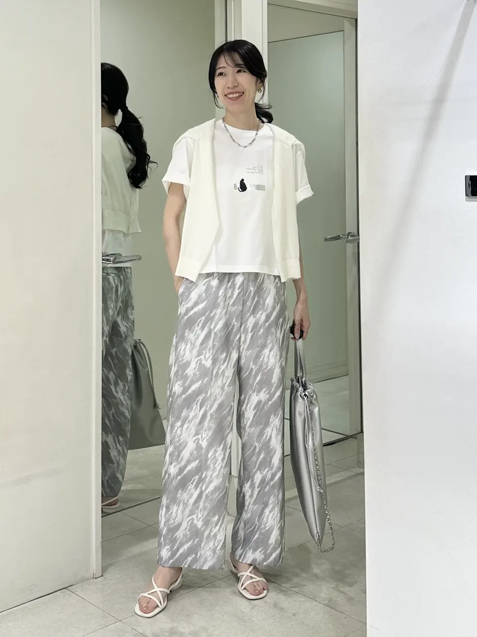  Manami コーディネート画像