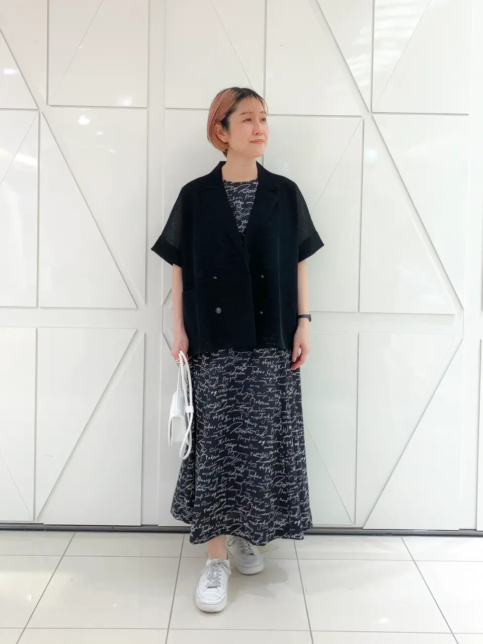  杉本 コーディネート画像