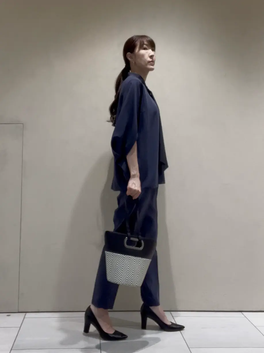 ICB L スタッフ コーディネート画像
