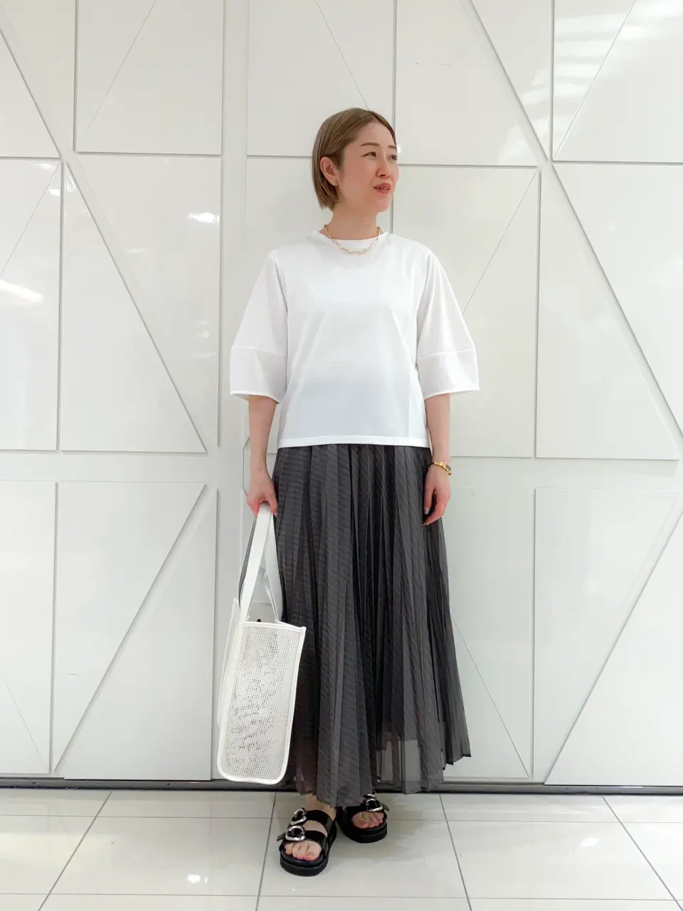 杉本 コーディネート画像