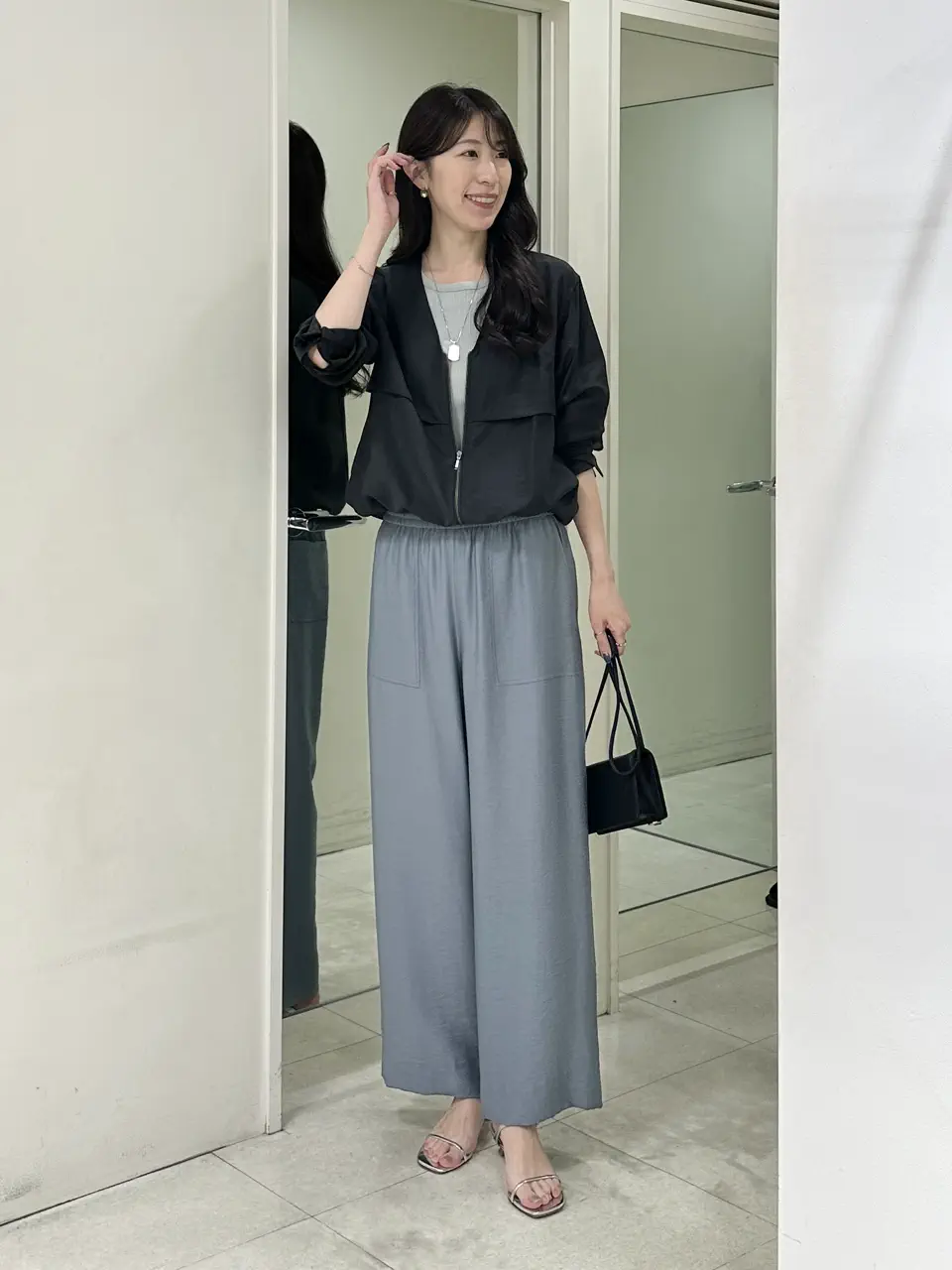  Manami コーディネート画像