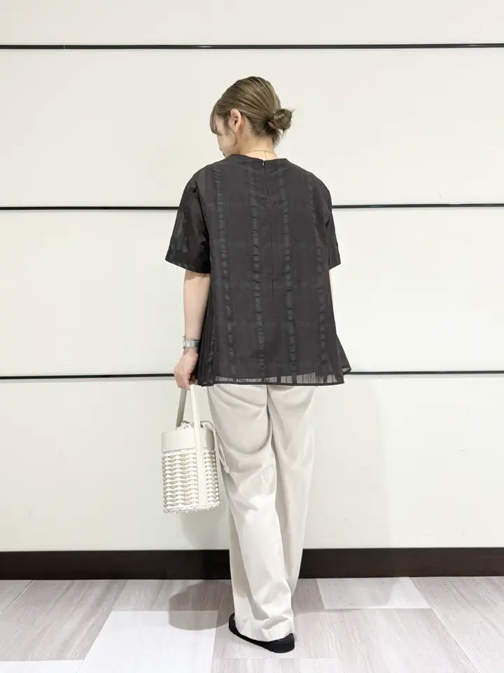 23区 草木 コーディネート画像