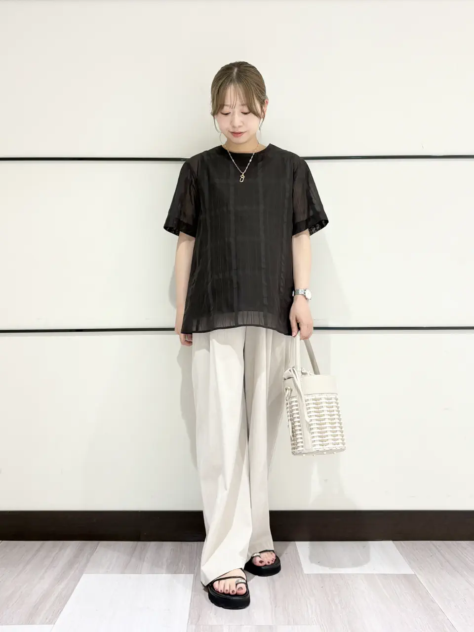 23区 草木 コーディネート画像
