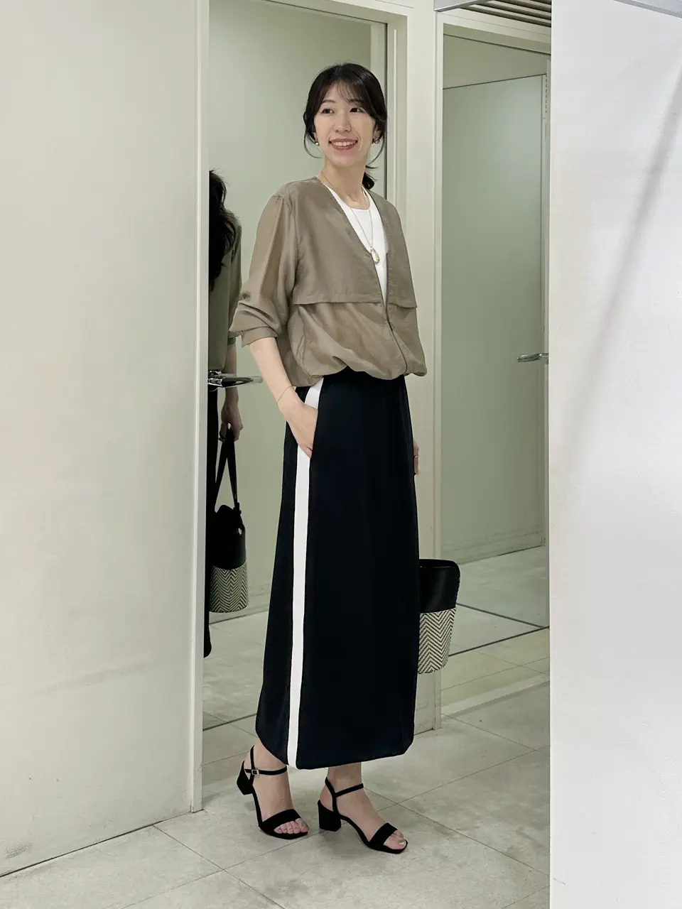  Manami コーディネート画像