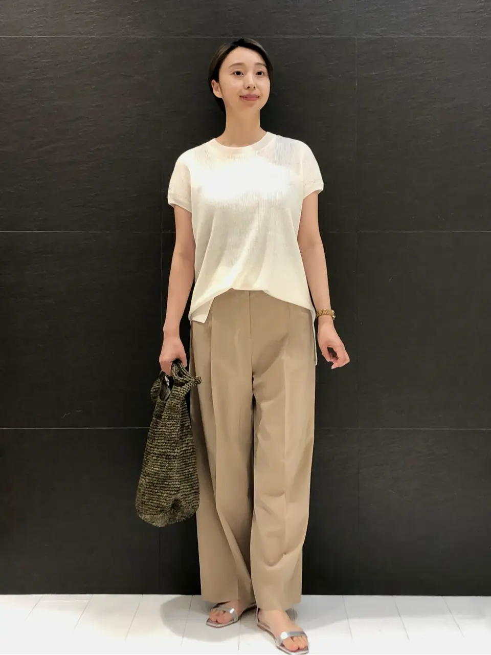  村上 コーディネート画像