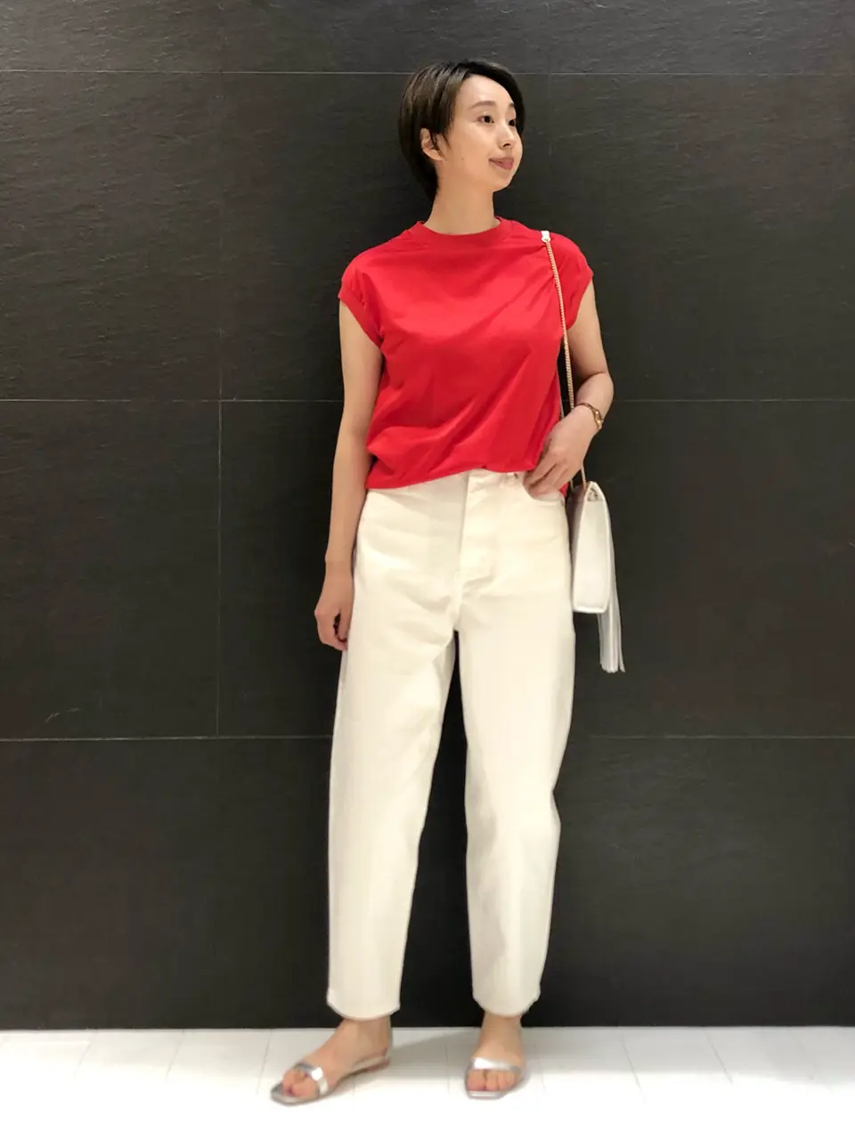  村上 コーディネート画像