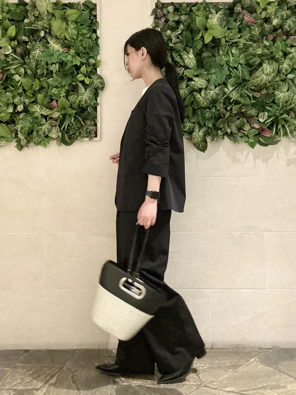 ICB 金井 コーディネート画像