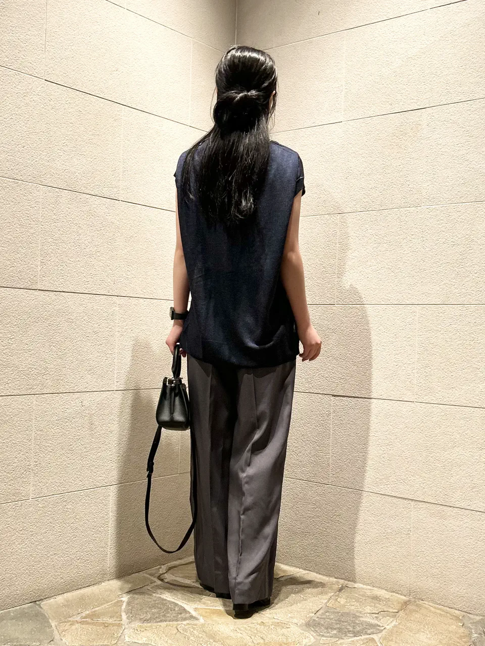 ICB 金井 コーディネート画像