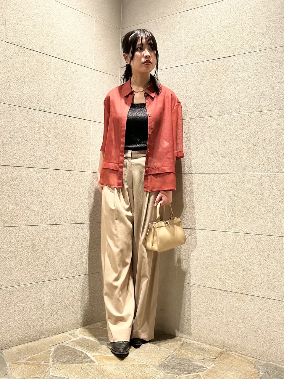  金井 コーディネート画像
