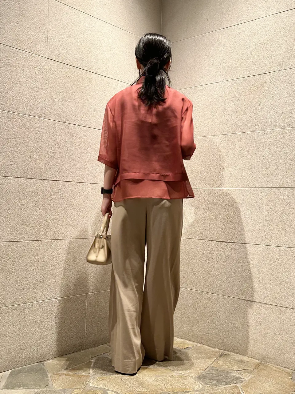 ICB 金井 コーディネート画像