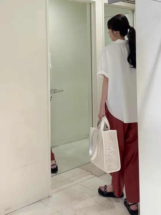 ICB Manami コーディネート画像