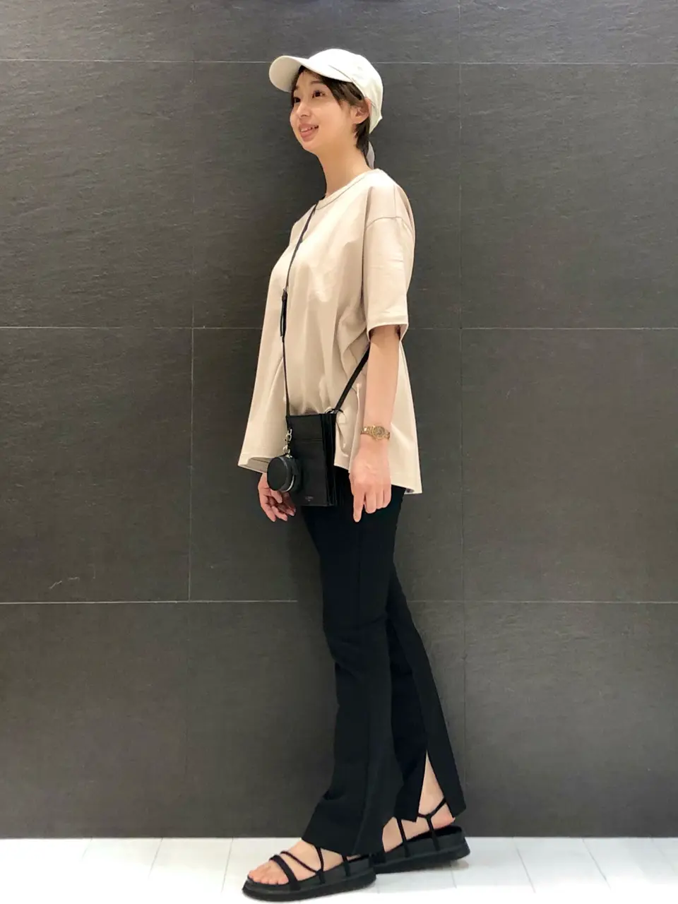  村上 コーディネート画像