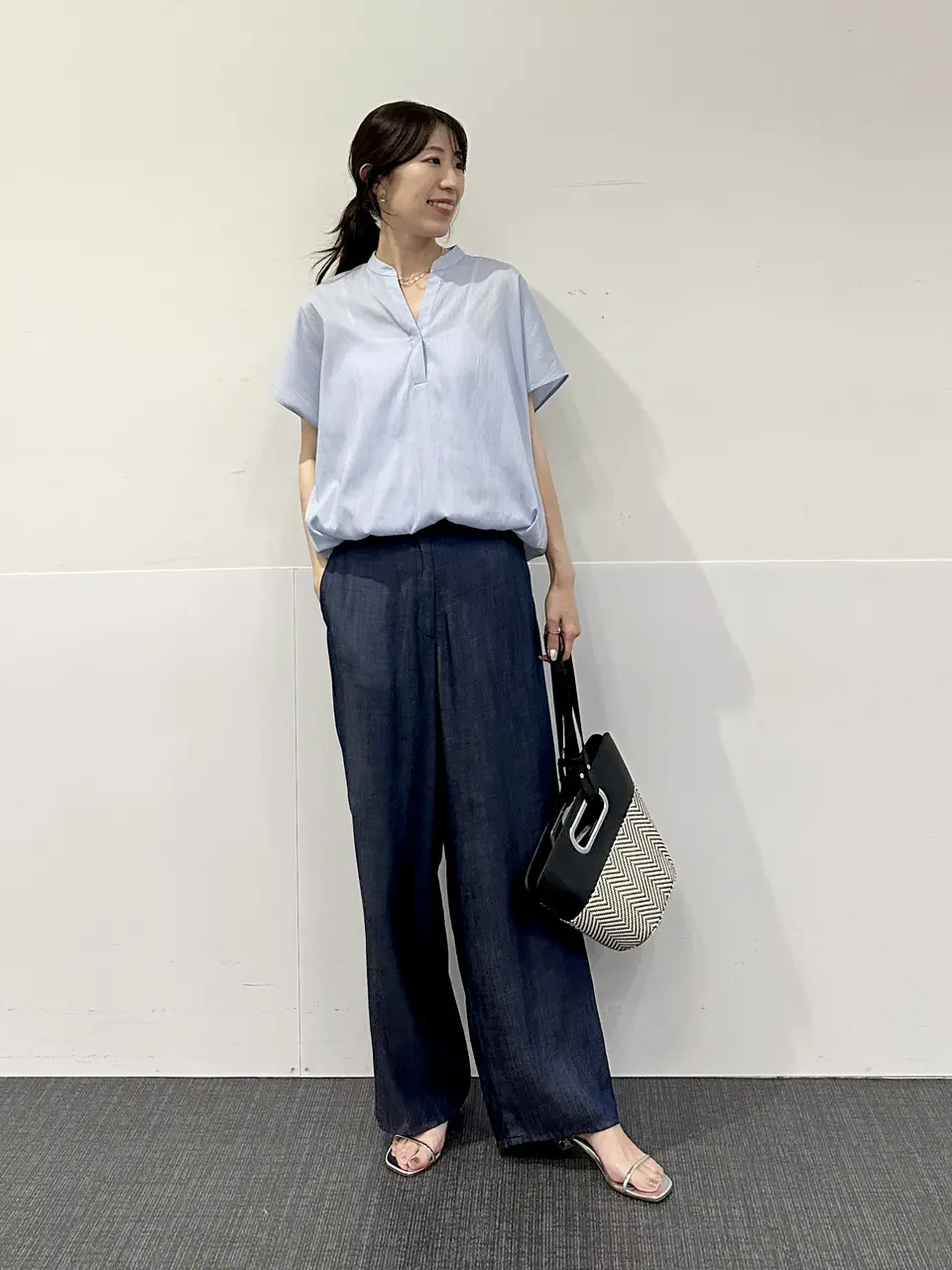  Manami コーディネート画像