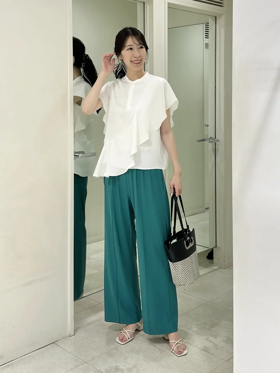  Manami コーディネート画像