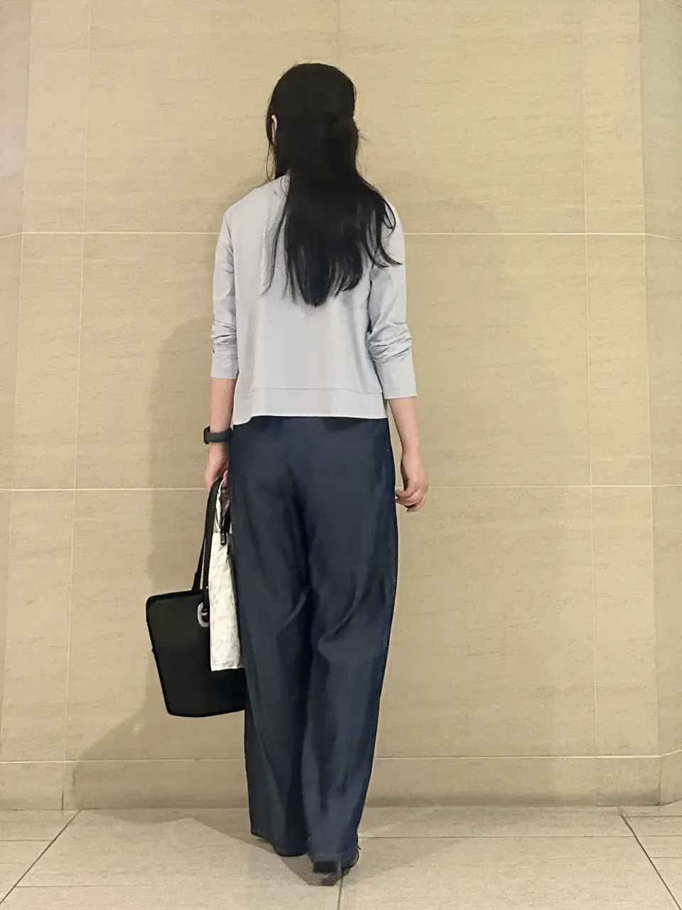 ICB 金井 コーディネート画像