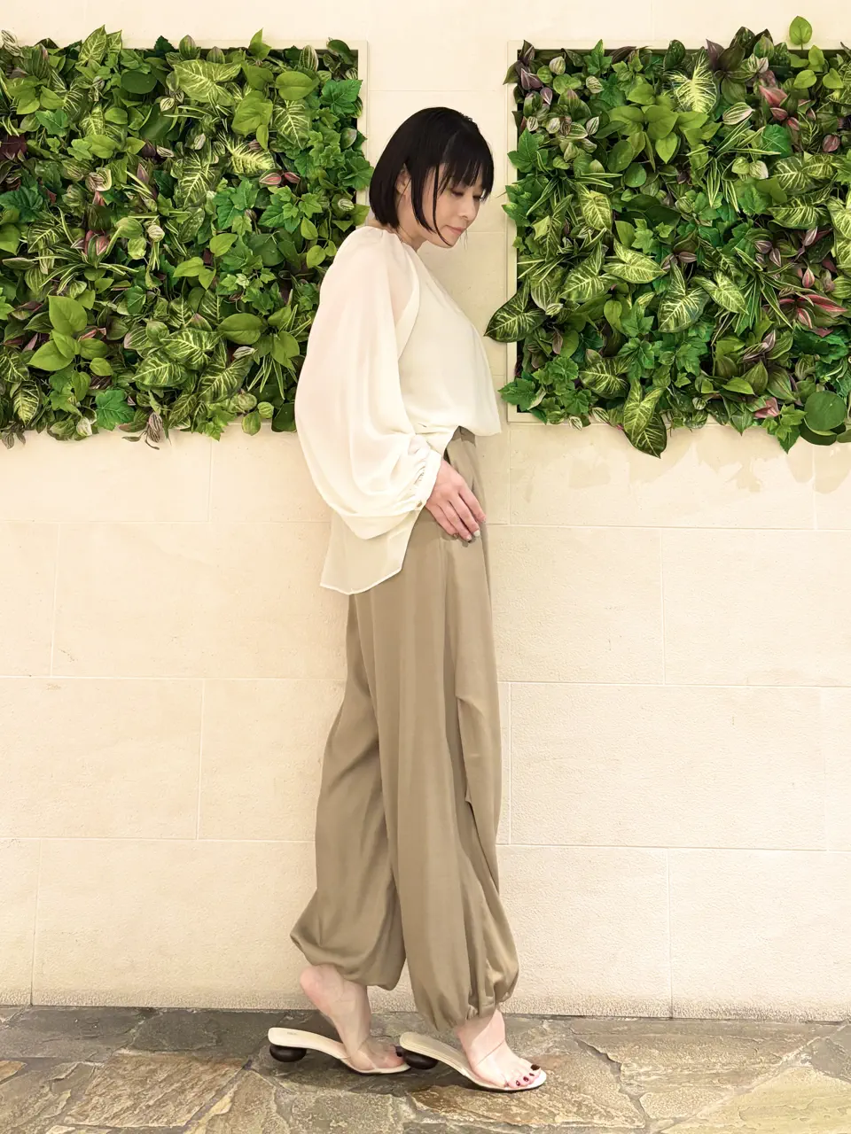 BEIGE， 宮本 コーディネート画像