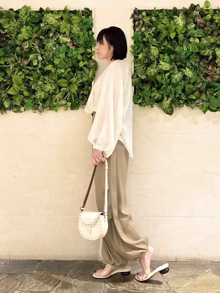 BEIGE， 宮本 コーディネート画像