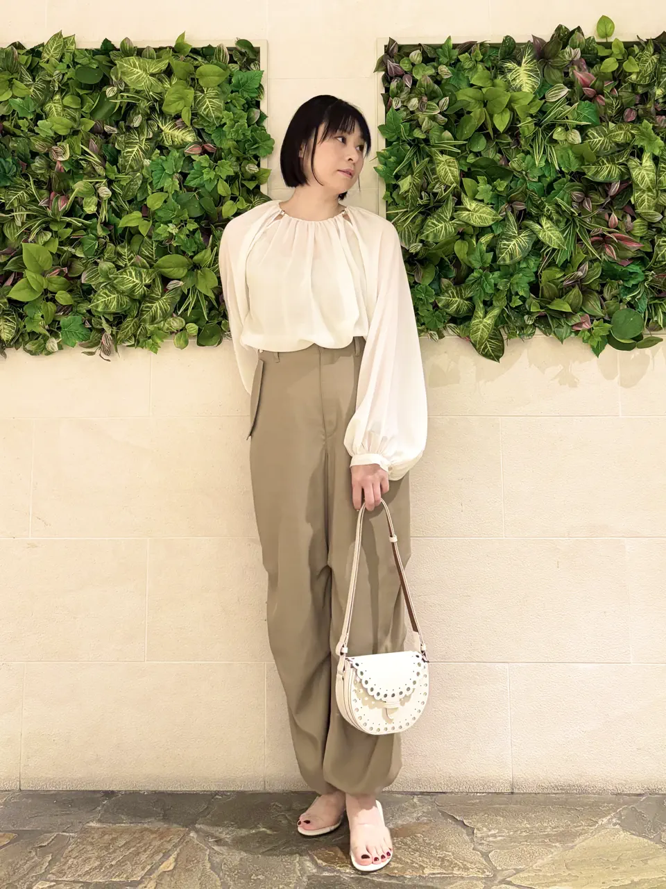 BEIGE， 宮本 コーディネート画像