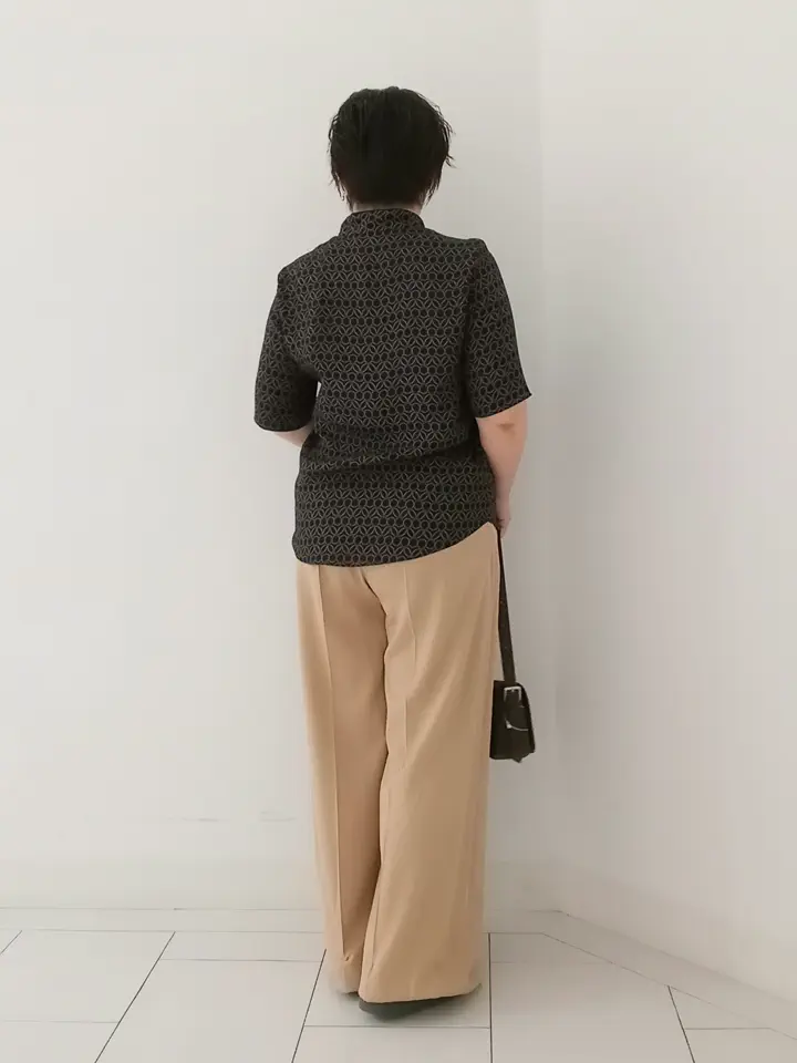 ICB 影 コーディネート画像