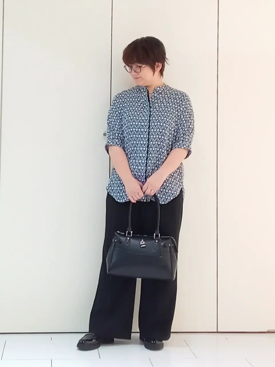 ICB 影 コーディネート画像