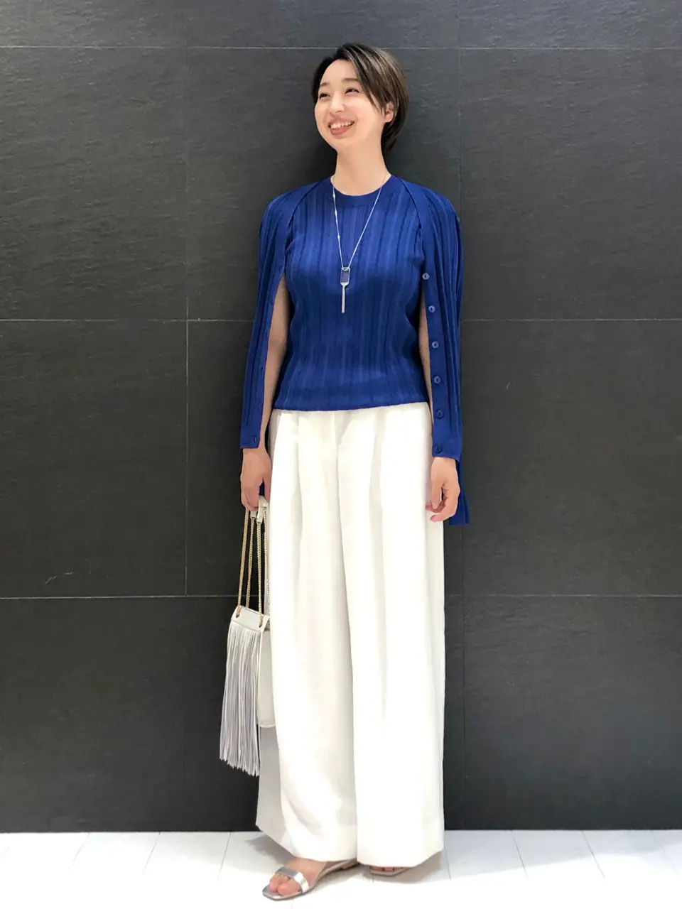  村上 コーディネート画像