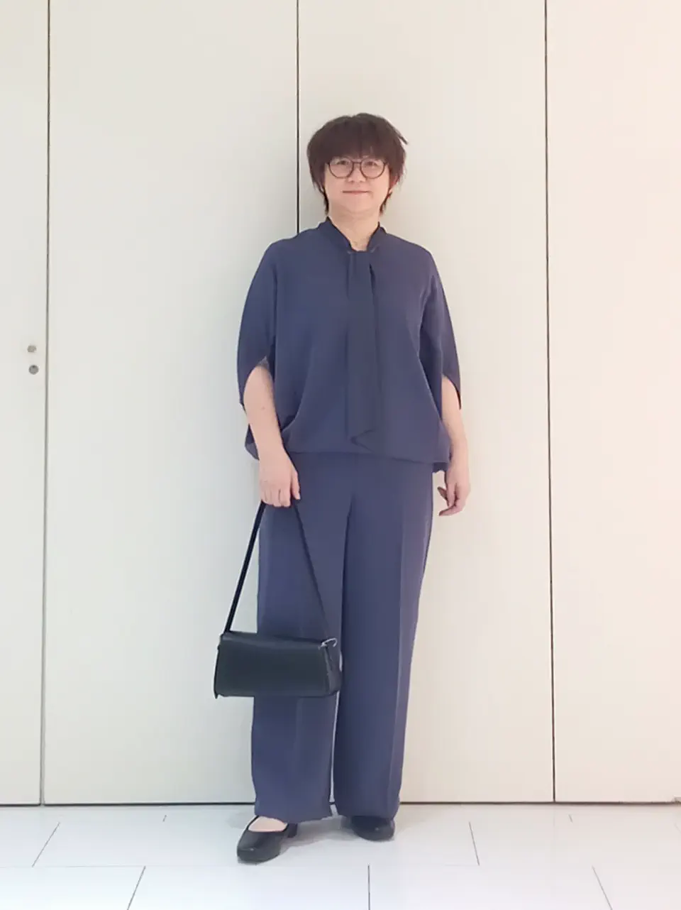  影 コーディネート画像