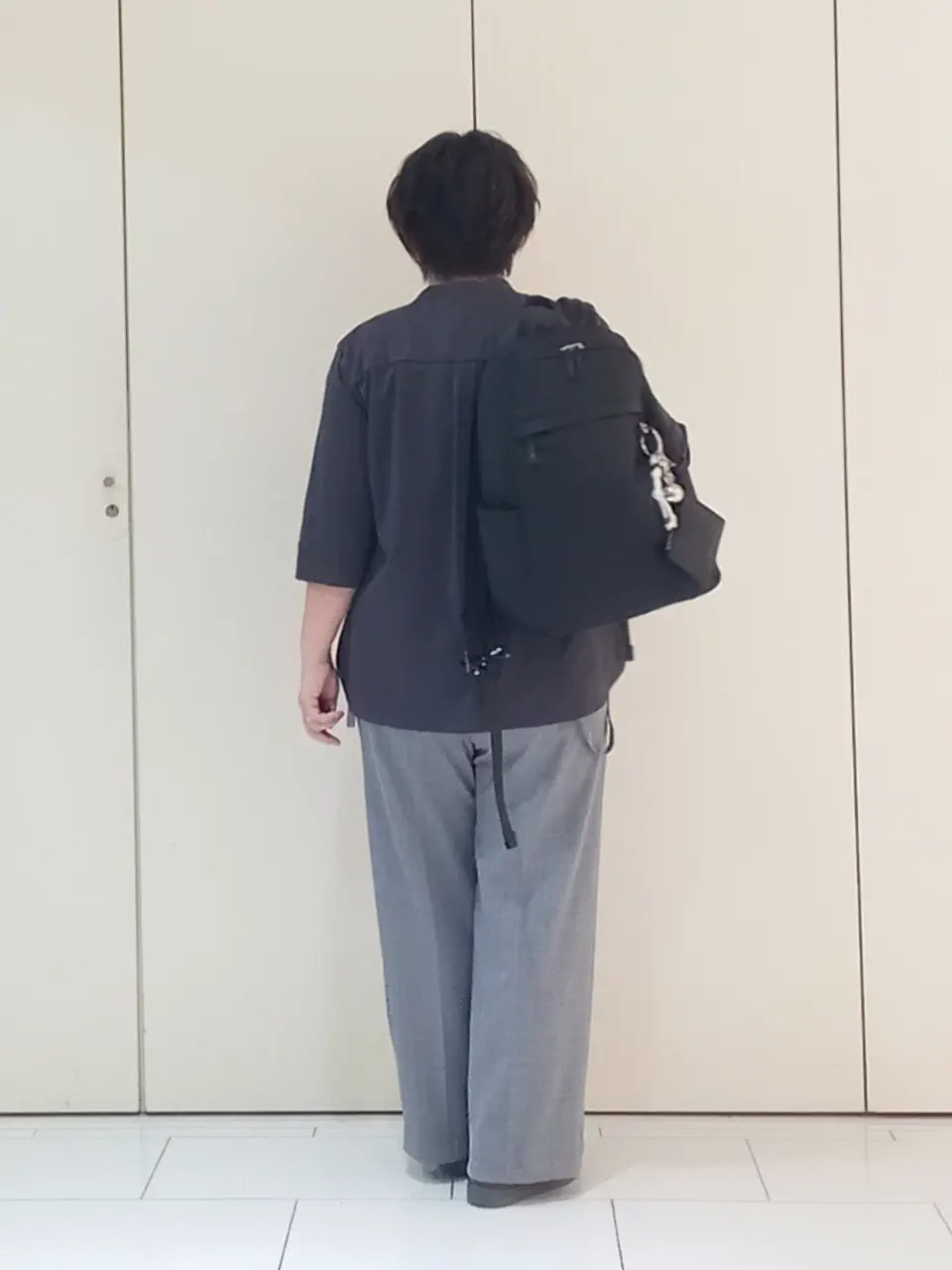 ICB 影 コーディネート画像