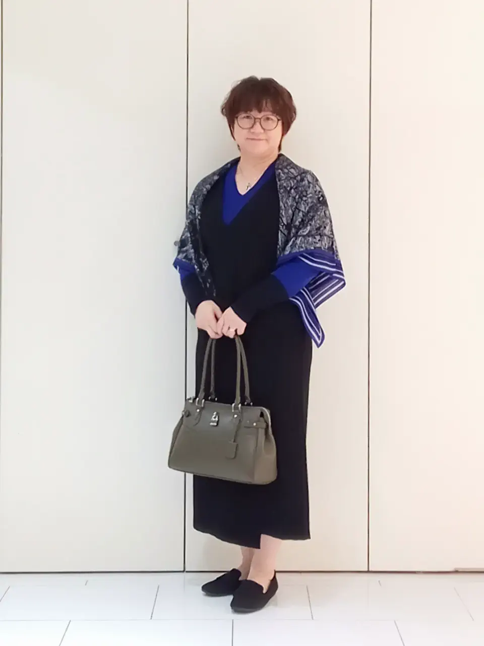  影 コーディネート画像