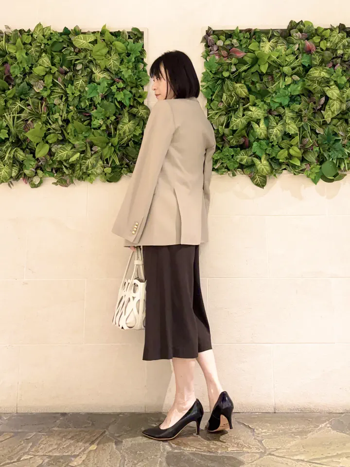 BEIGE， 宮本 コーディネート画像