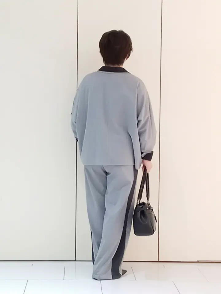 ICB 影 コーディネート画像