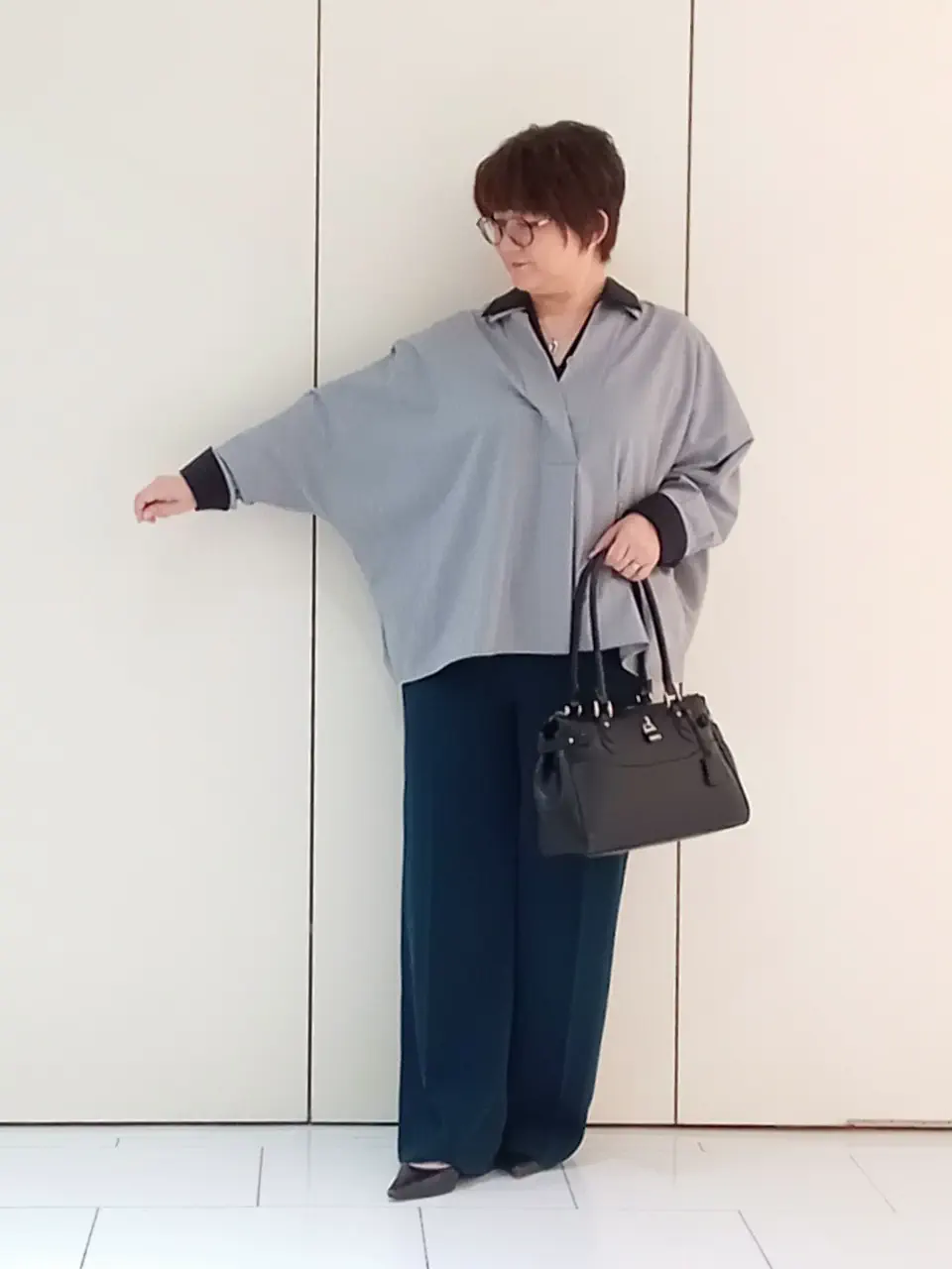 ICB 影 コーディネート画像