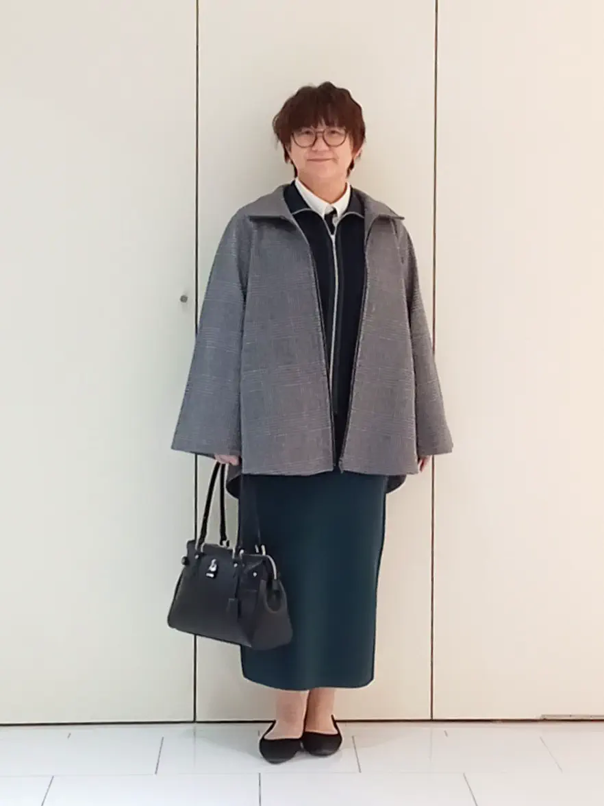  影 コーディネート画像