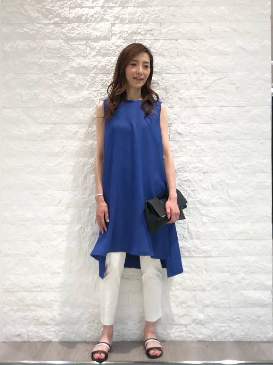  Ashu コーディネート画像