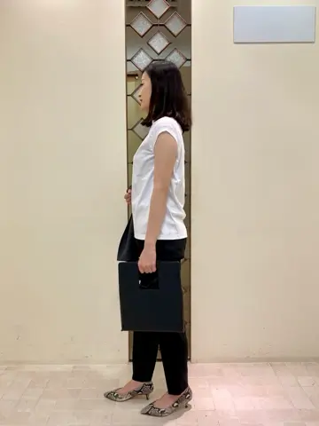 ICB 井阪 コーディネート画像