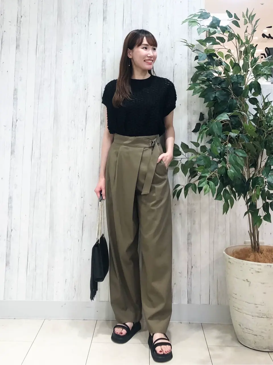  日下 コーディネート画像