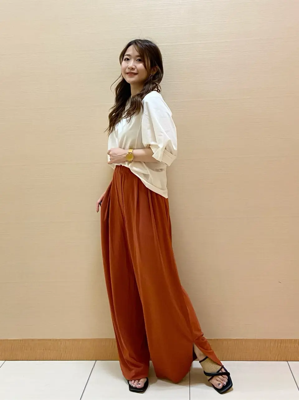  ASUMI コーディネート画像